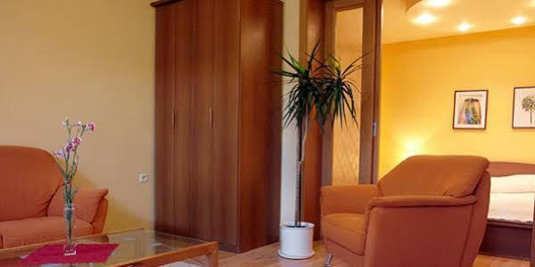 Hotel Dream Trnava Exterior photo
